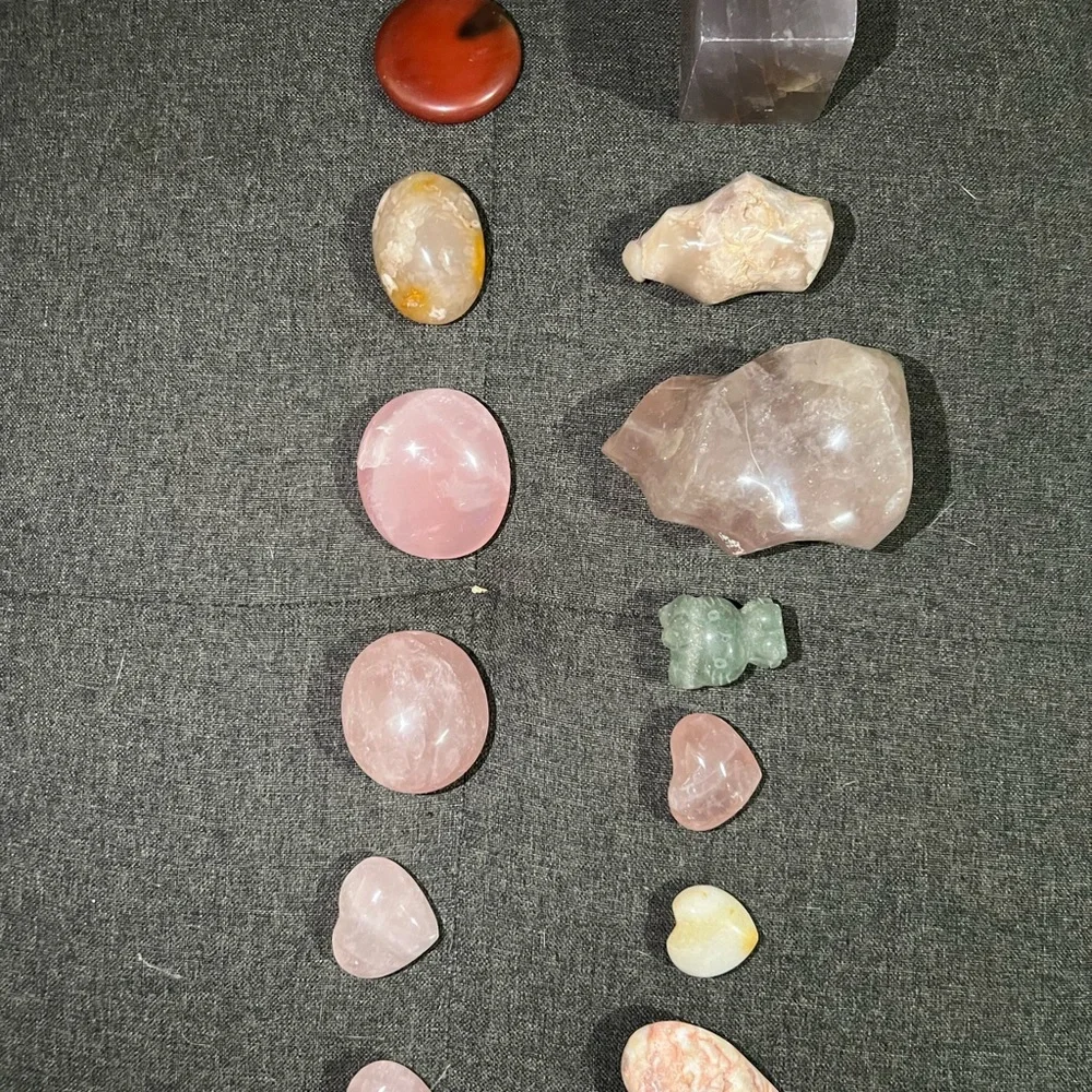 Assorted Crystal Collection - Picture 3 of 3